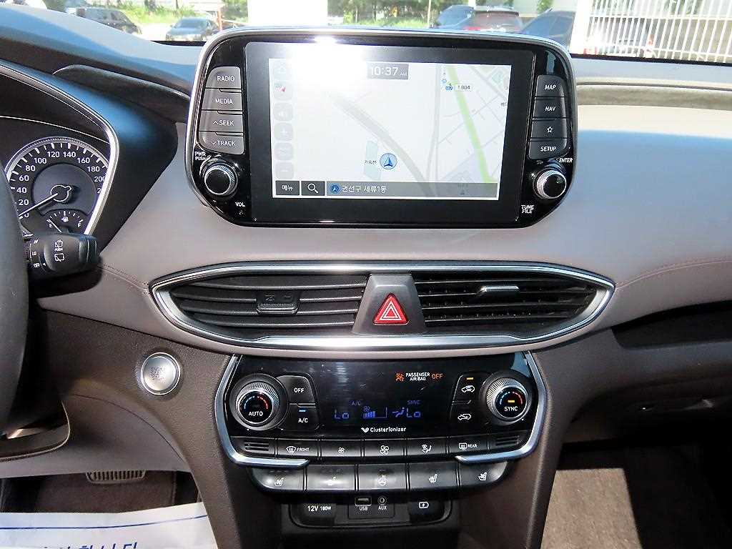 Hyundai Santafe — photo 13