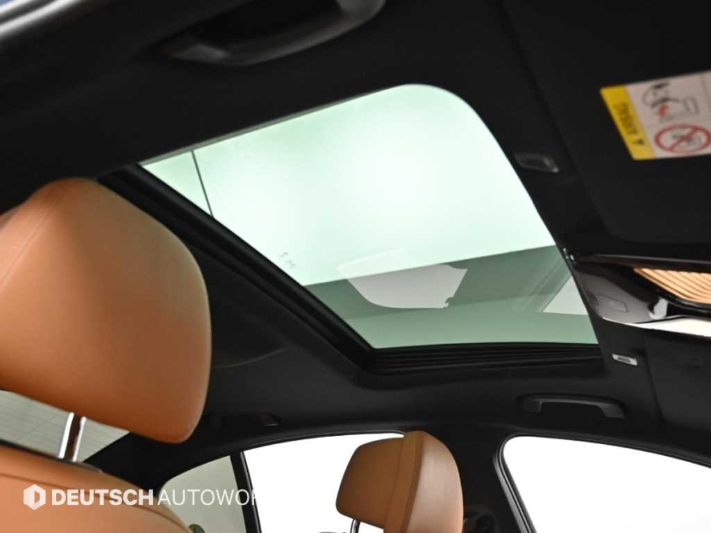 BMW 5-Series — photo 18
