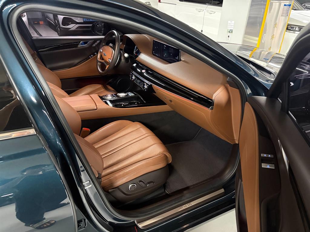 Genesis G80 — photo 15