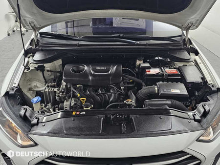 Hyundai Avante — photo 06