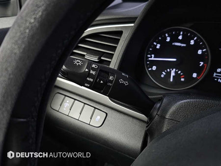 Hyundai Avante — photo 16