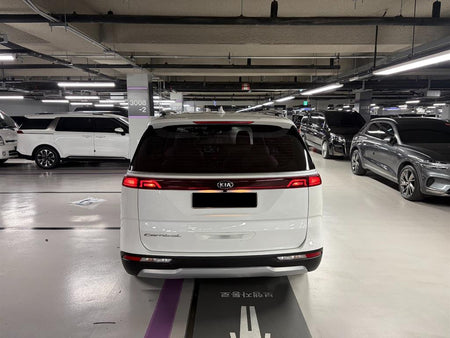 Kia Carnival — photo 03
