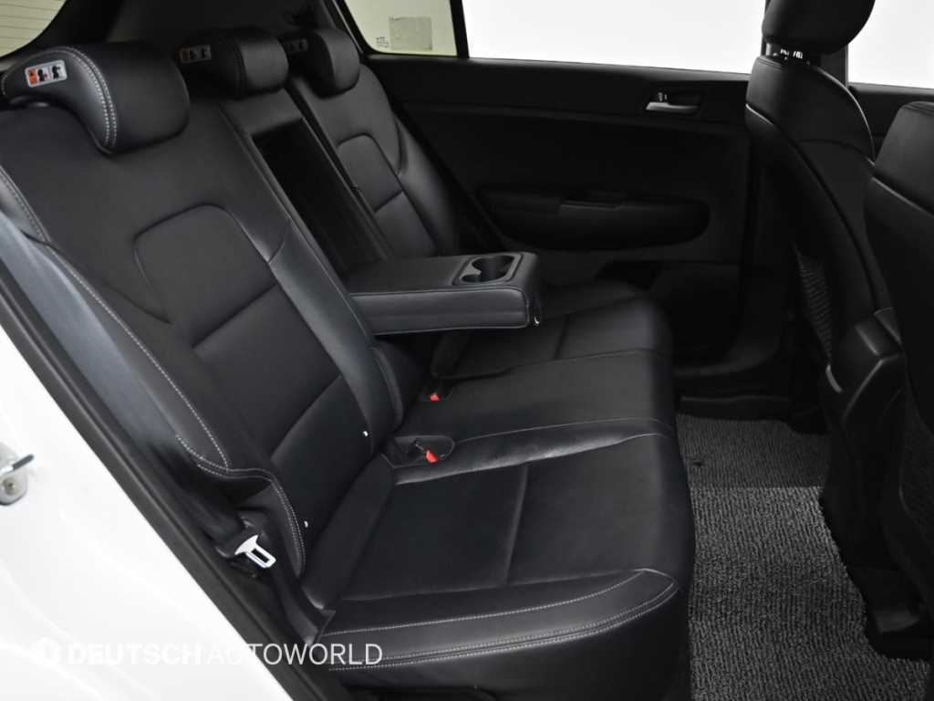 Kia Sportage — photo 12