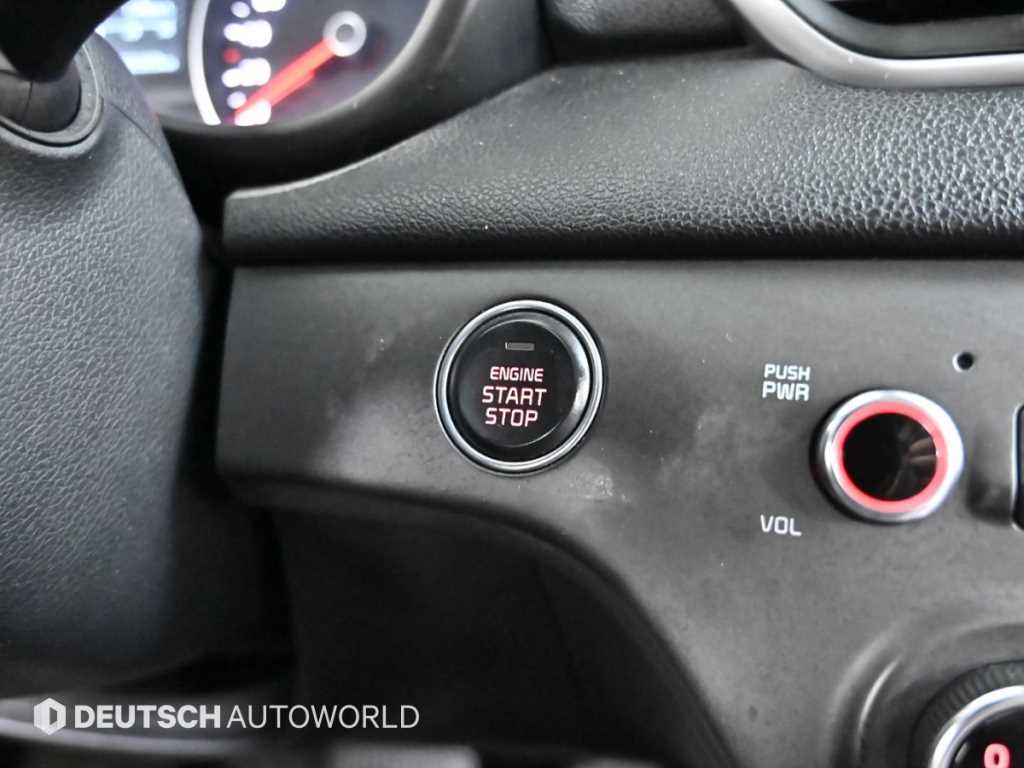Kia Sportage — photo 18
