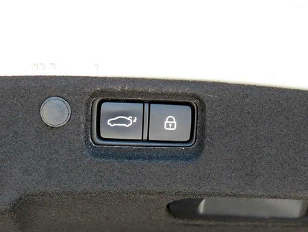 Kia K7 — photo 16
