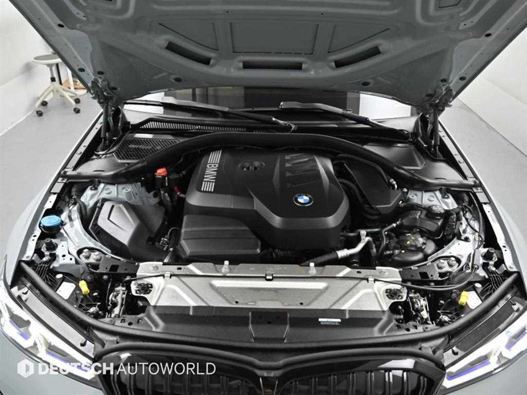 BMW 3-Series — photo 06