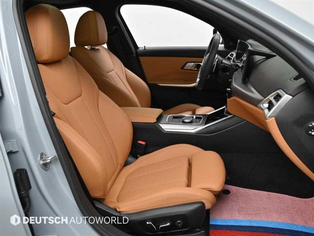 BMW 3-Series — photo 10