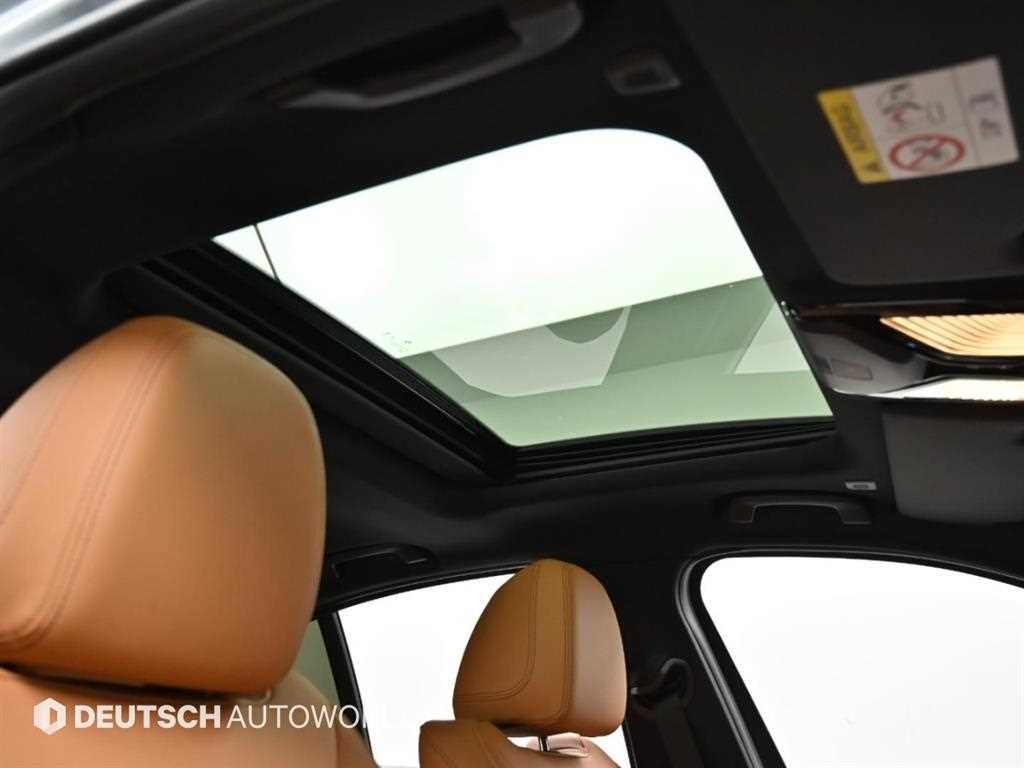 BMW 3-Series — photo 18