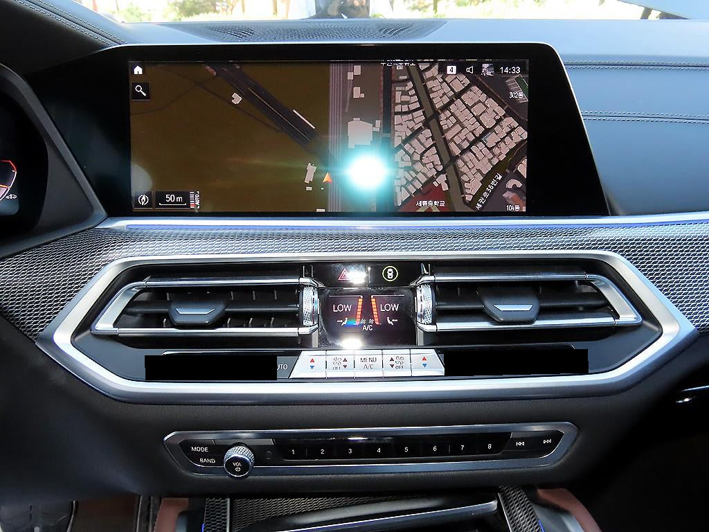 BMW X6 — photo 12