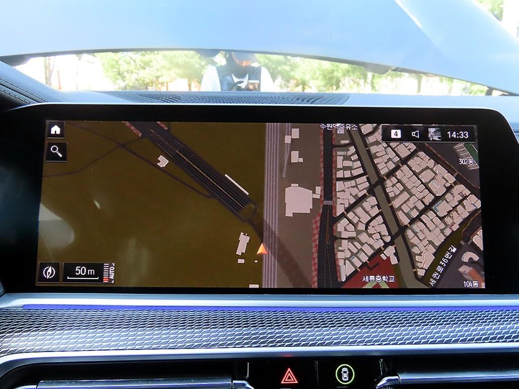 BMW X6 — photo 13