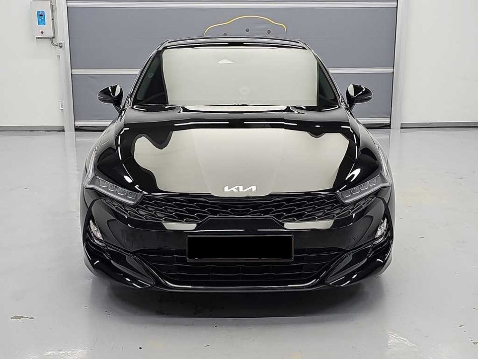 Kia K5 — photo 02