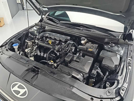 Hyundai Avante — photo 05