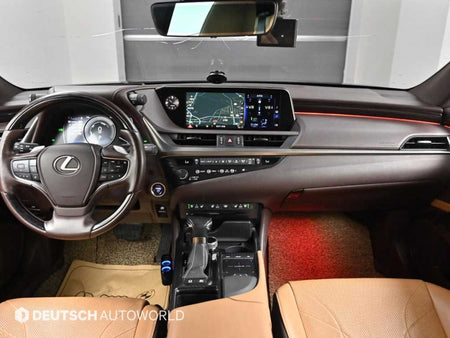 Lexus ES — photo 07