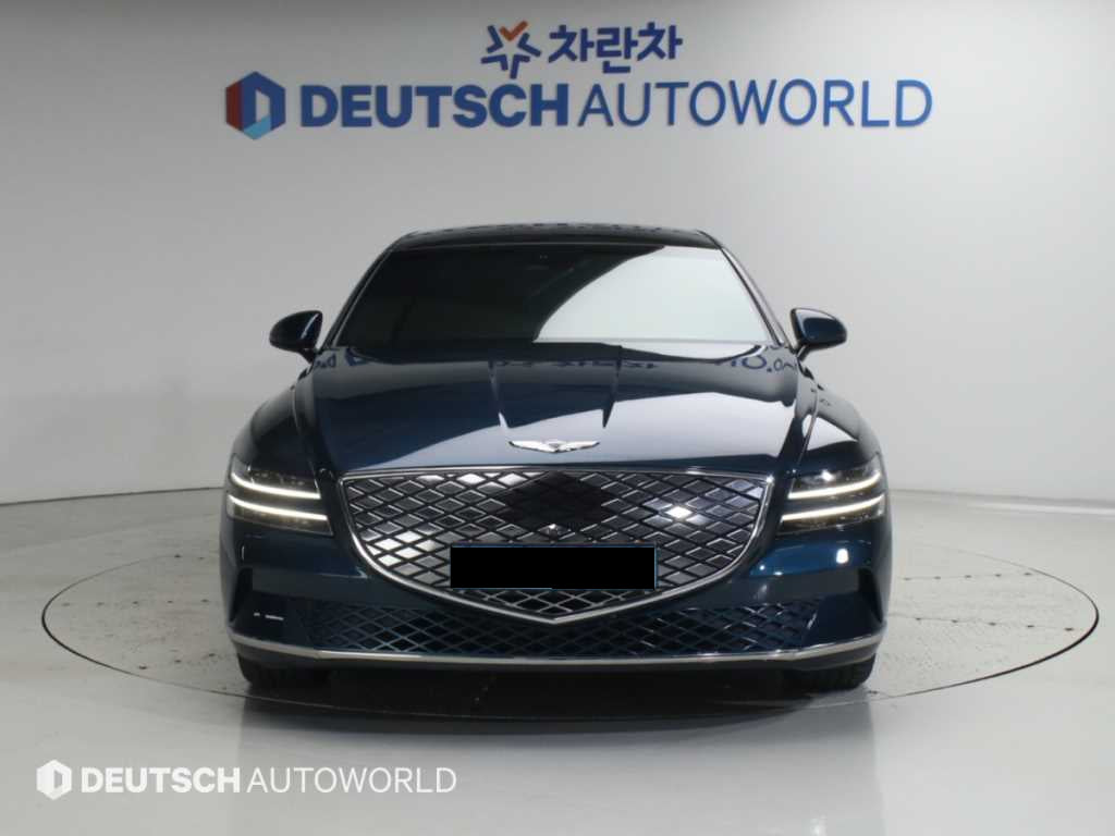 Genesis G80 — photo 03