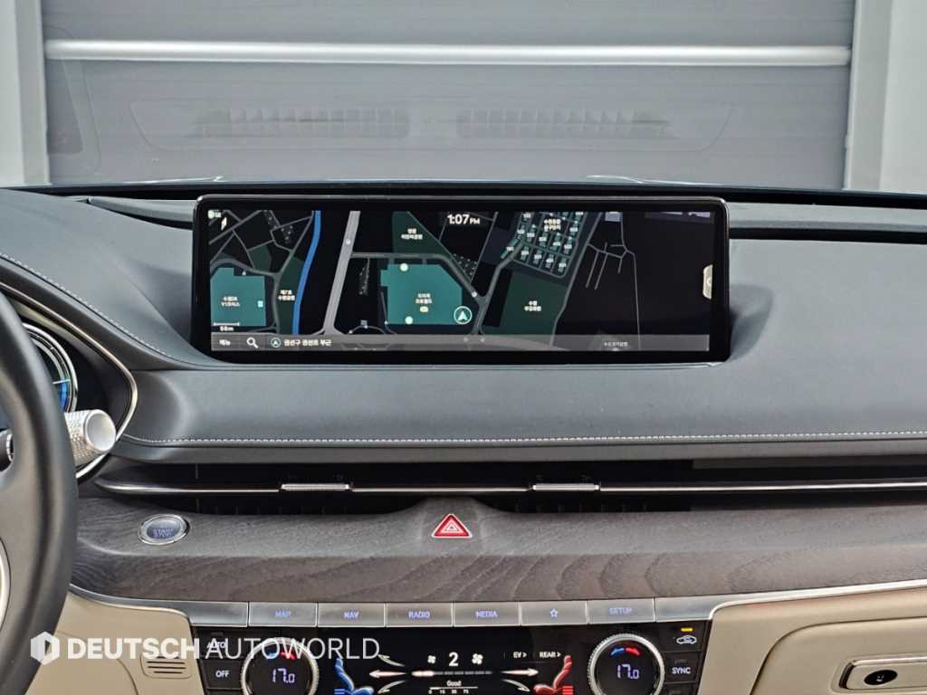 Genesis G80 — photo 14