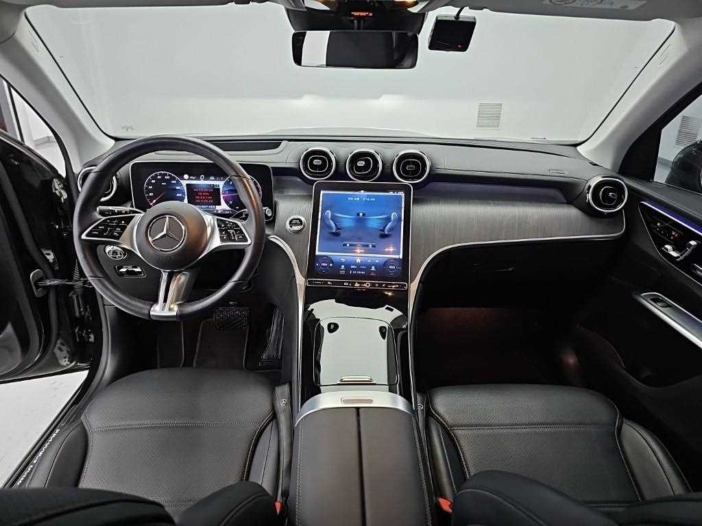 Mercedes-Benz GLC-Class — photo 07
