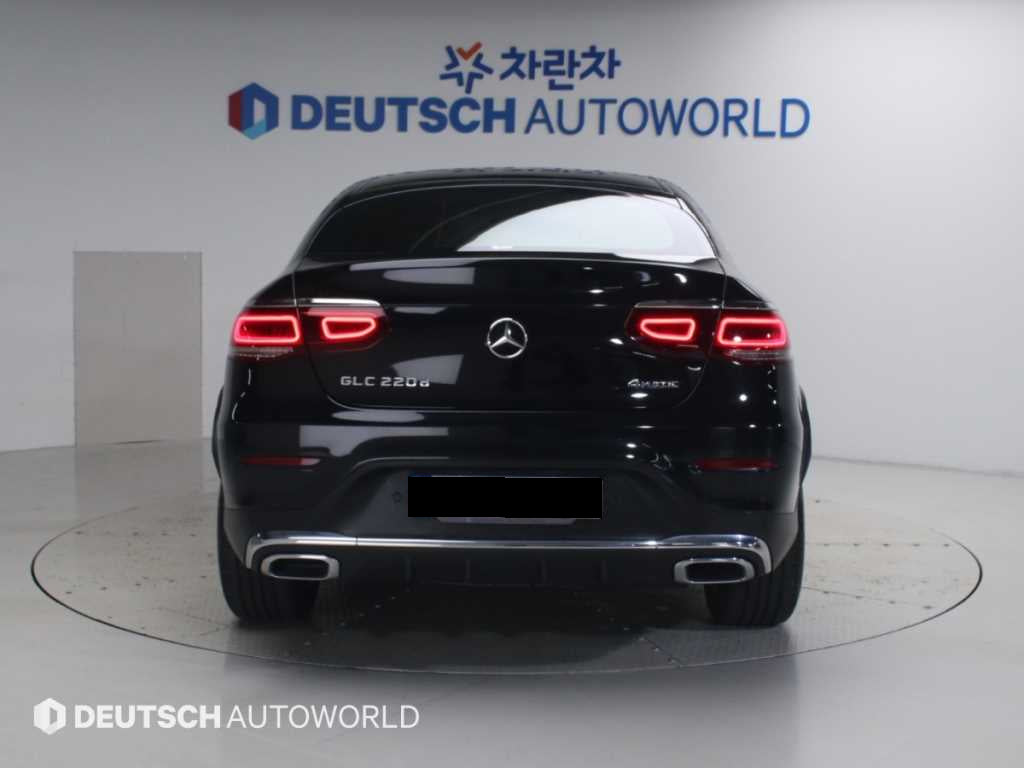 Mercedes-Benz GLC-Class — photo 04