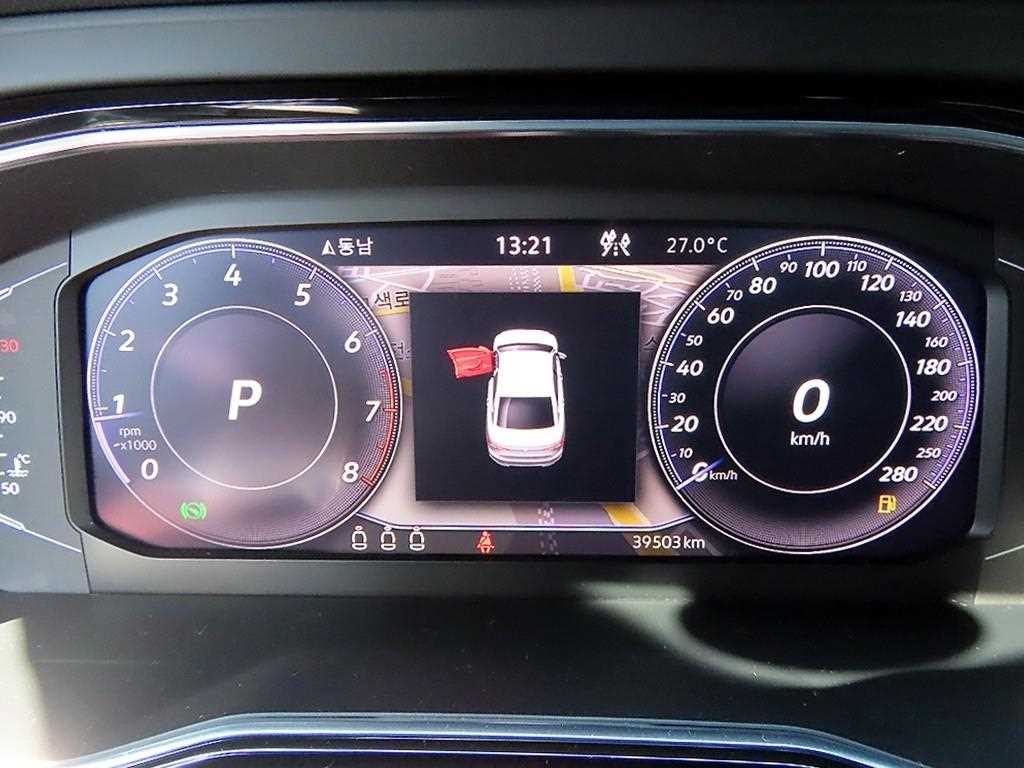 Volkswagen Jetta — photo 09