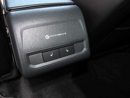 Volkswagen Jetta — photo 17