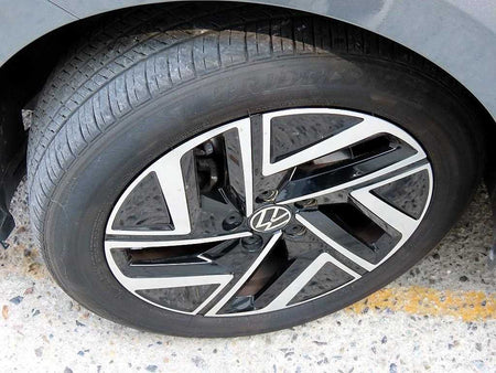 Volkswagen Jetta — photo 20