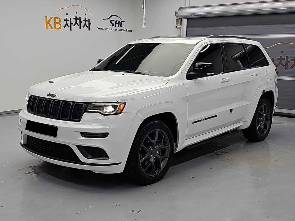 Jeep Cherokee — photo 01
