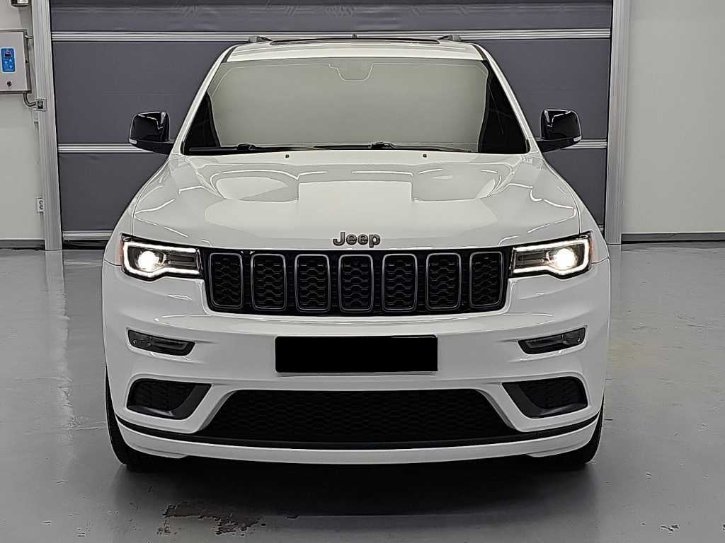 Jeep Cherokee — photo 02