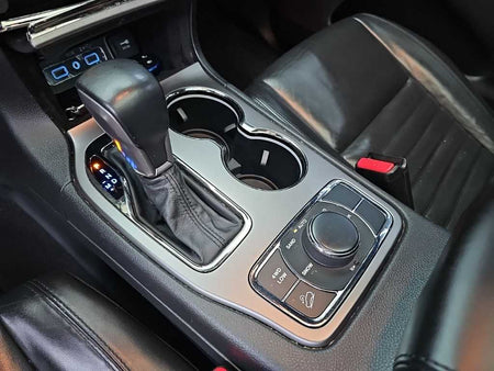 Jeep Cherokee — photo 08