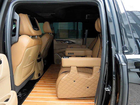 Cadillac Escalade — photo 06