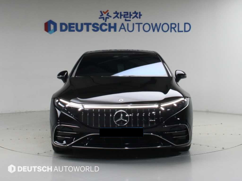 Mercedes-Benz EQS — photo 03