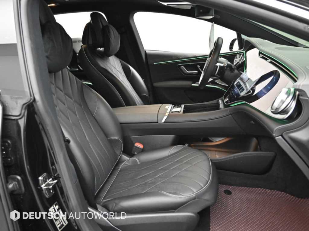 Mercedes-Benz EQS — photo 10