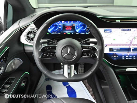 Mercedes-Benz EQS — photo 13