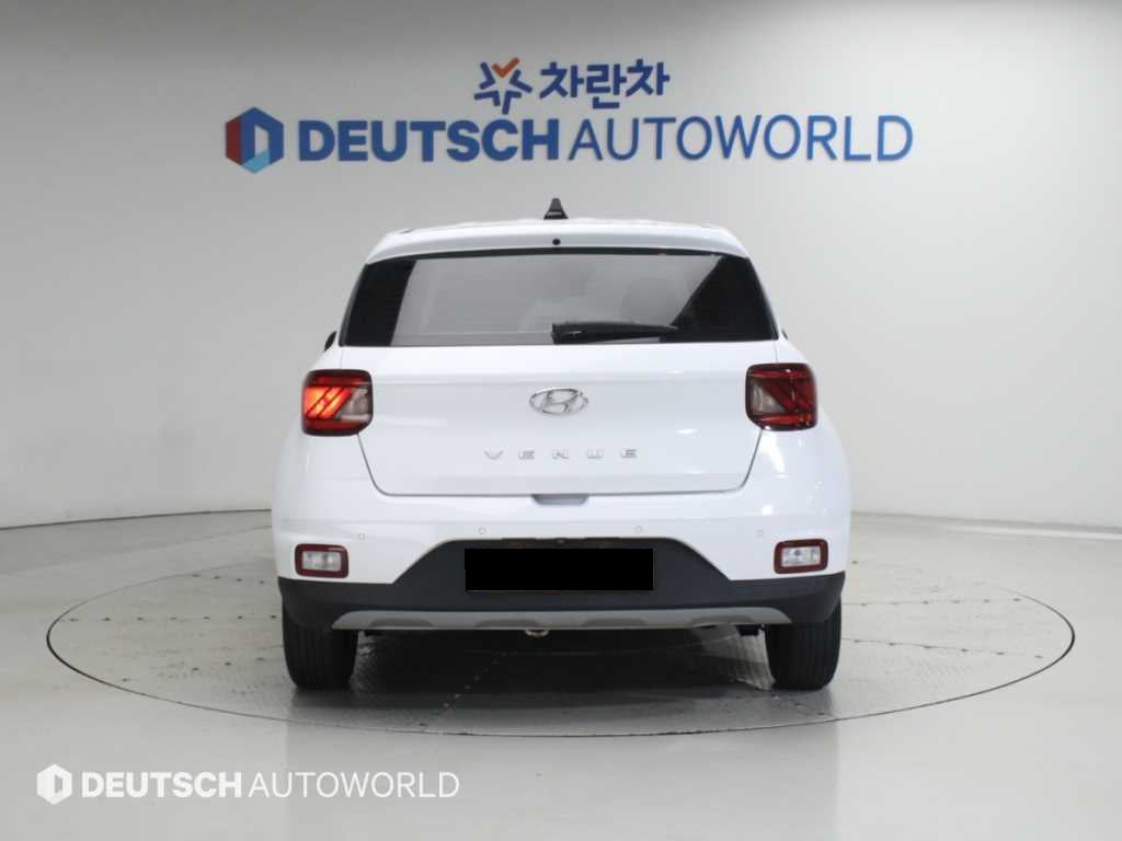 Hyundai Venue — photo 04