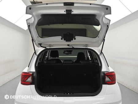 Hyundai Venue — photo 19