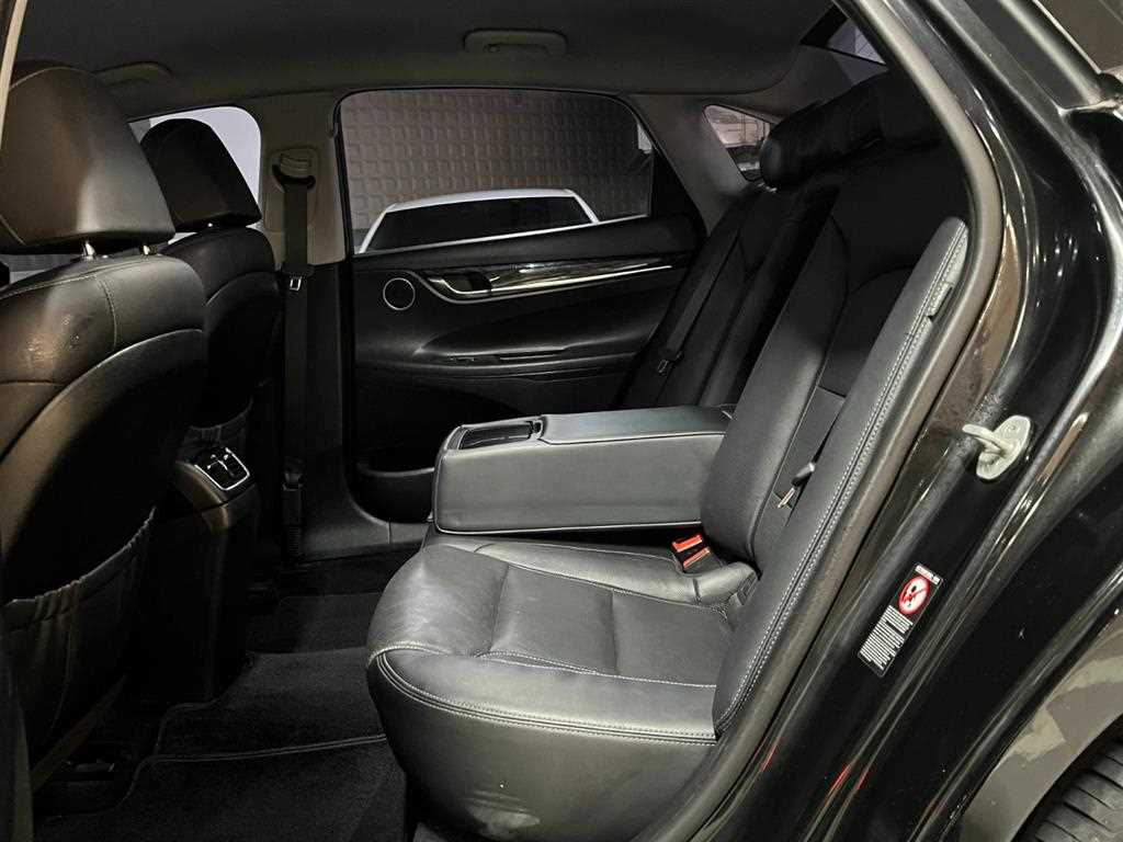 Hyundai Grandeur — photo 09