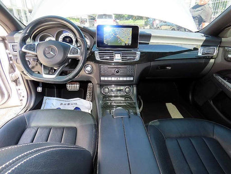 Mercedes-Benz CLS-Class — photo 07