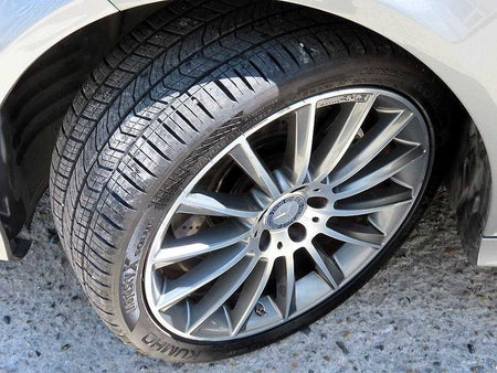 Mercedes-Benz CLS-Class — photo 20