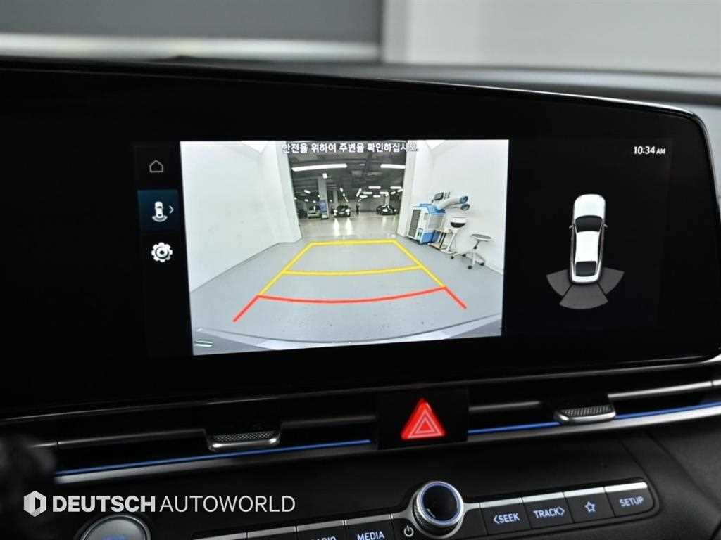Hyundai Avante — photo 10