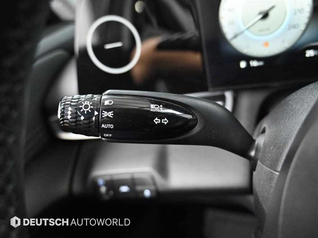Hyundai Avante — photo 13