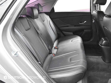 Hyundai Avante — photo 18