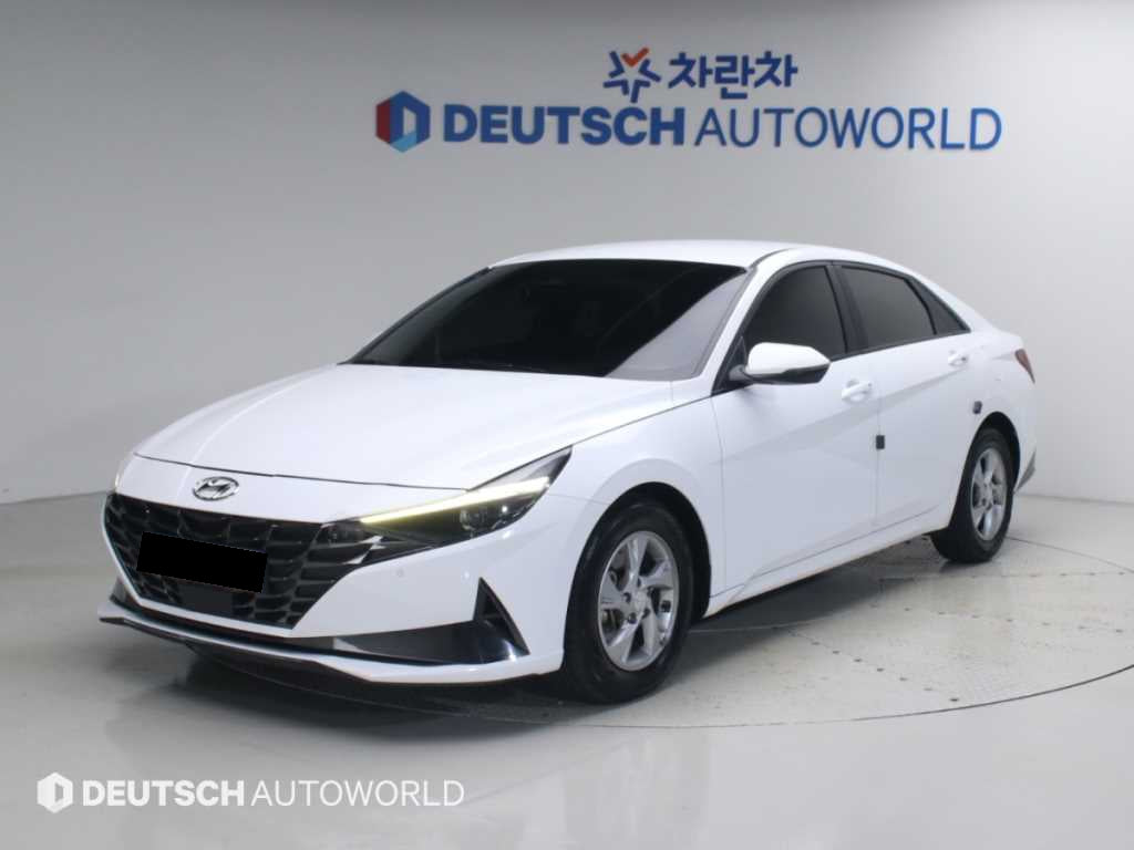 Hyundai Avante — photo 03