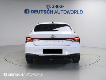 Hyundai Avante — photo 04