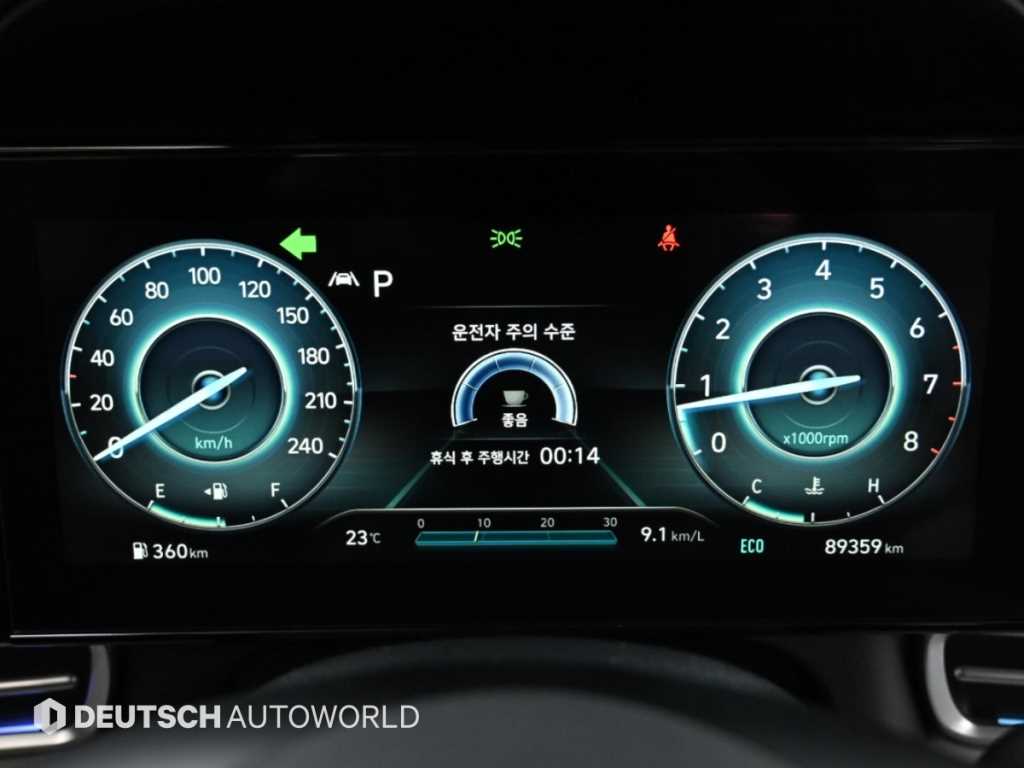 Hyundai Avante — photo 06