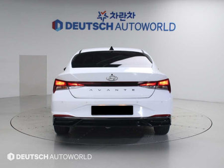 Hyundai Avante — photo 05