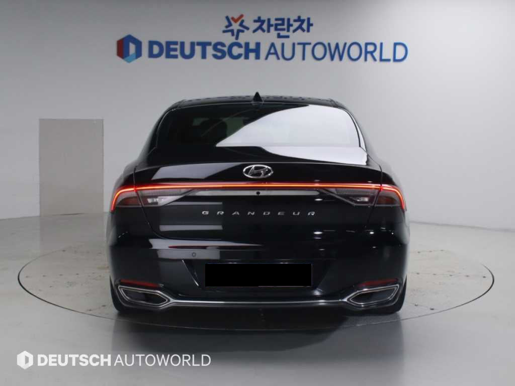 Hyundai Grandeur — photo 04