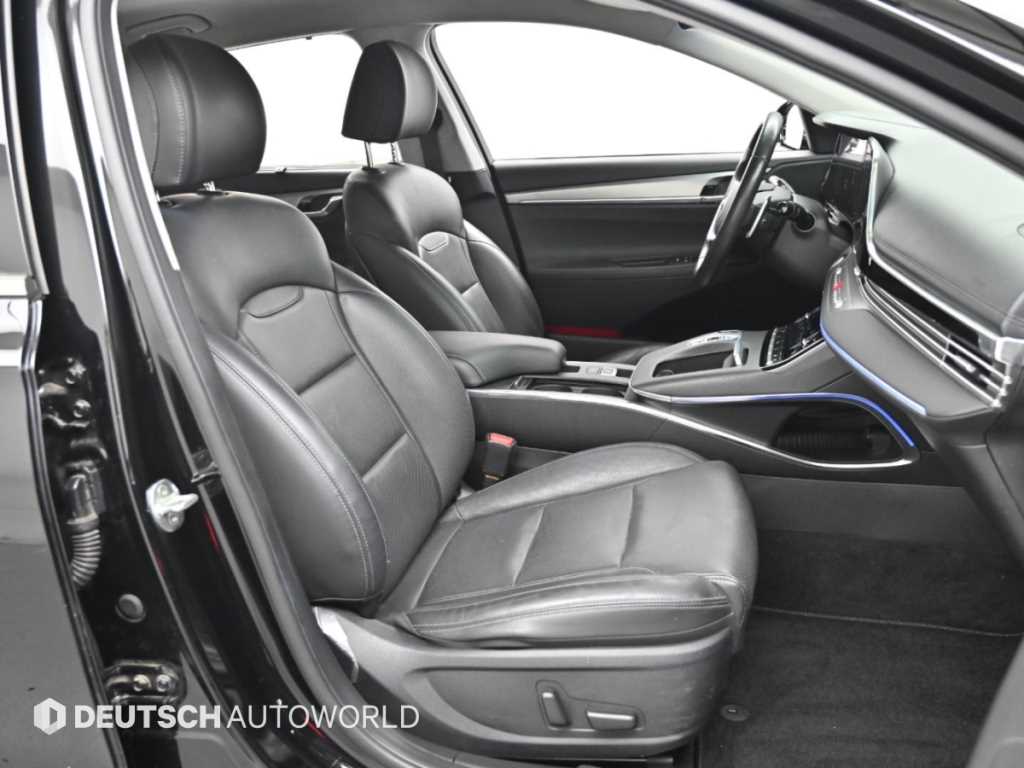 Hyundai Grandeur — photo 10