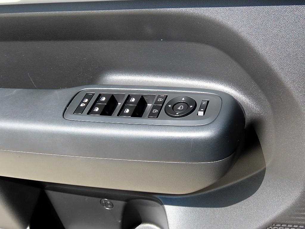 Hyundai Santafe — photo 11