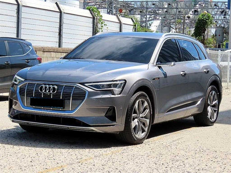 Audi e-tron — photo 02