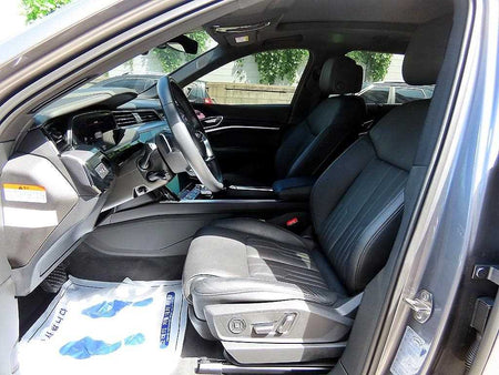 Audi e-tron — photo 05