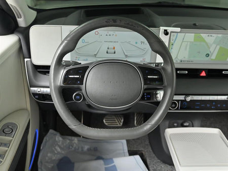 Hyundai Ioniq5 — photo 13