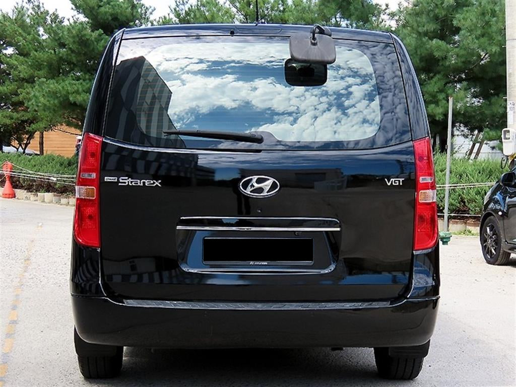 Hyundai Starex — photo 04